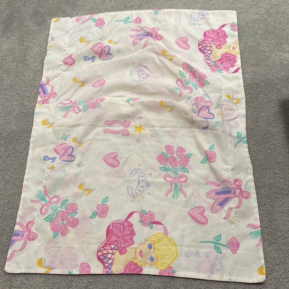 Original Barbie merch from 1995 two pillowcase only pink and purple.